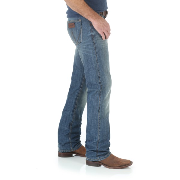 Men's Wrangler Retro Slim Fit Straight Leg Jean - Image 3