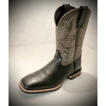 Ariat