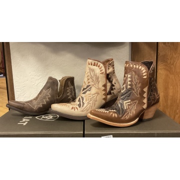 Ariat