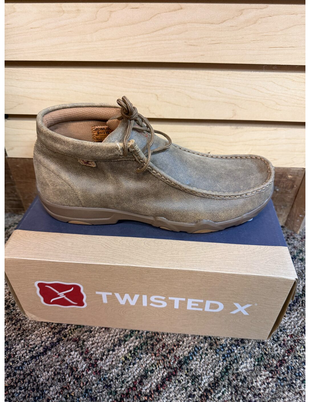 Chukka UltraLight X Driving Moc Bomber