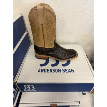 Kango Tabac Bruciato Ostrich with Feral Sow